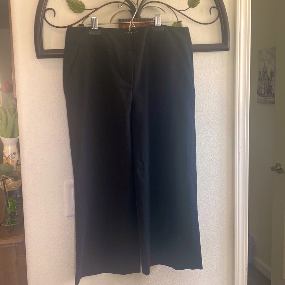Larry Levine crop / capris work pants